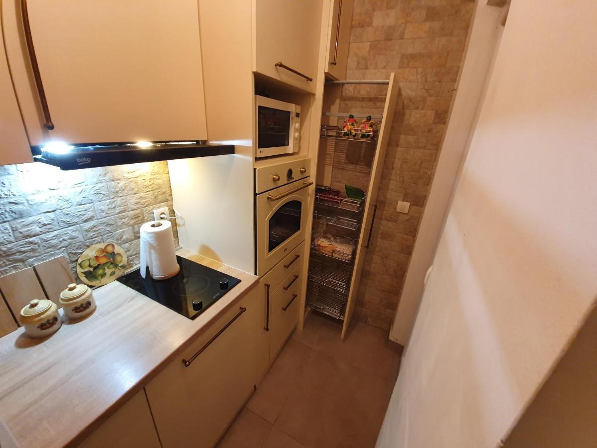 Centar New Lux Apartman Budva Kültér fotó
