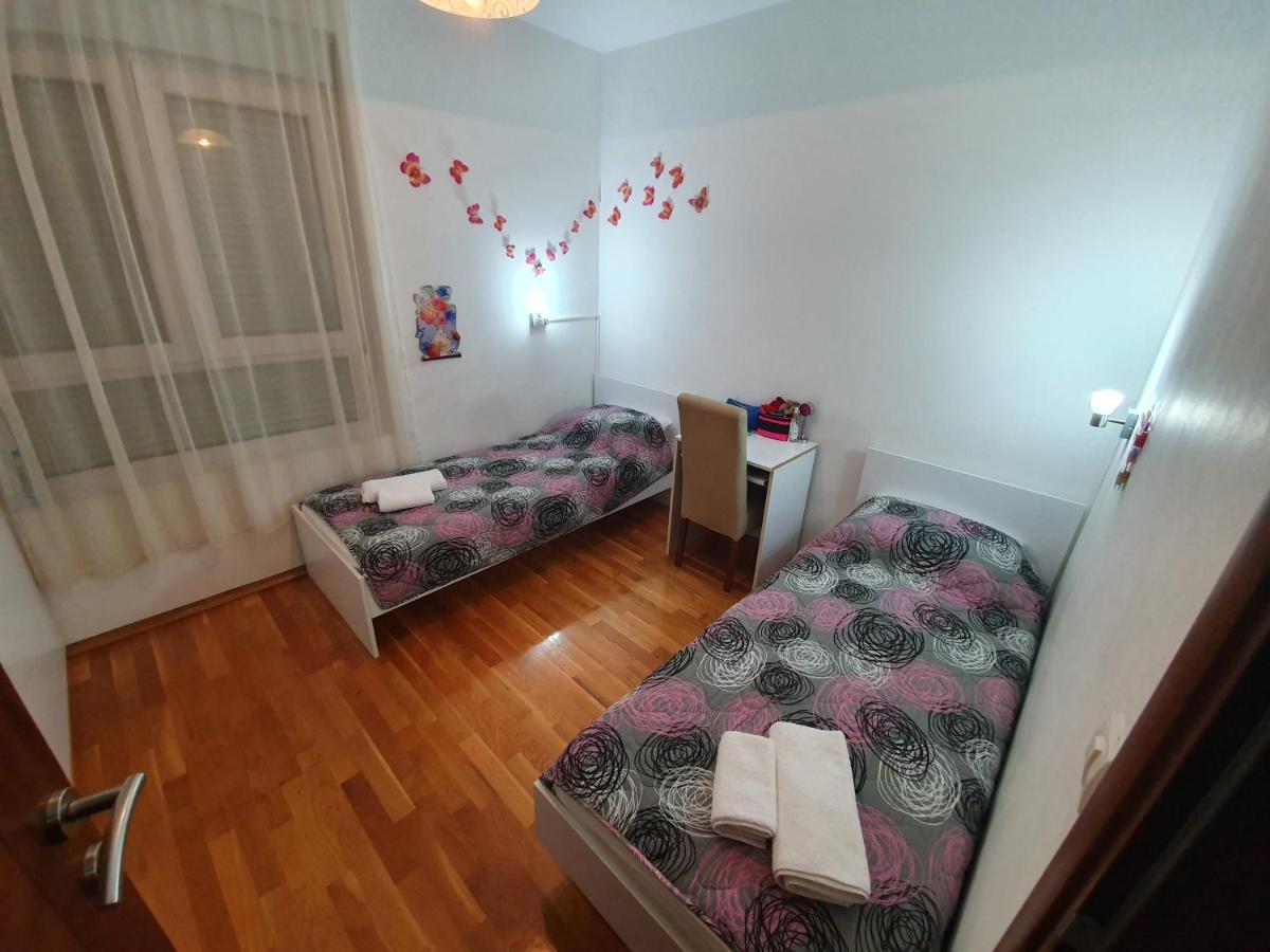 Centar New Lux Apartman Budva Kültér fotó