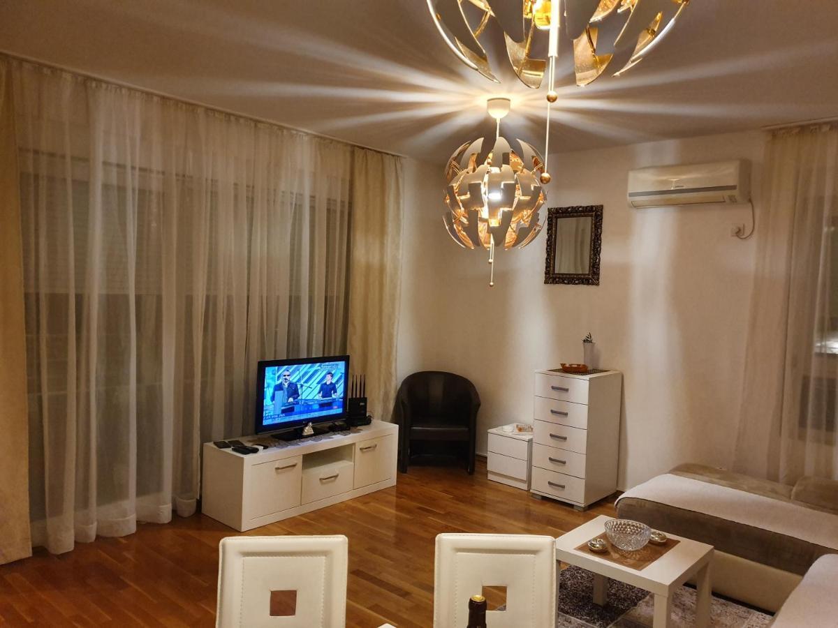 Centar New Lux Apartman Budva Kültér fotó