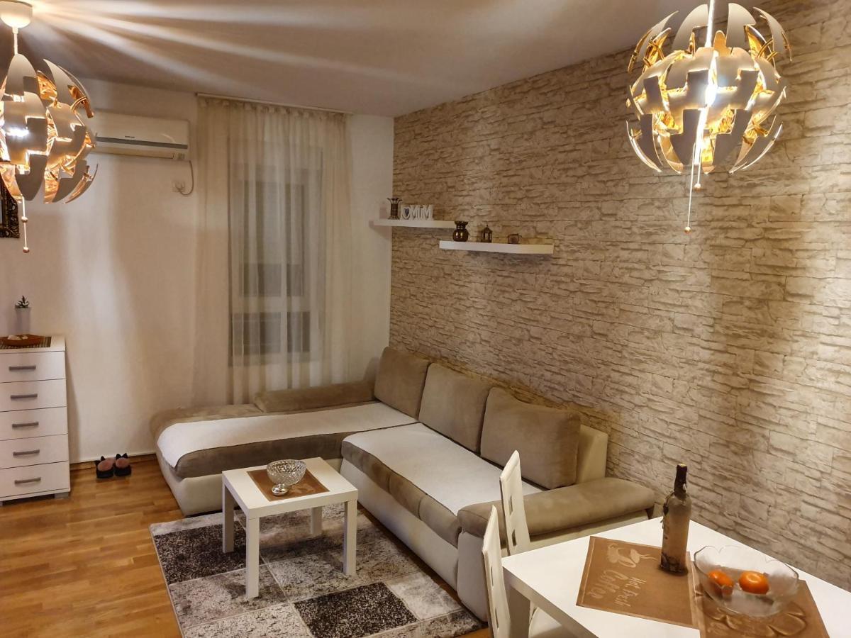 Centar New Lux Apartman Budva Kültér fotó